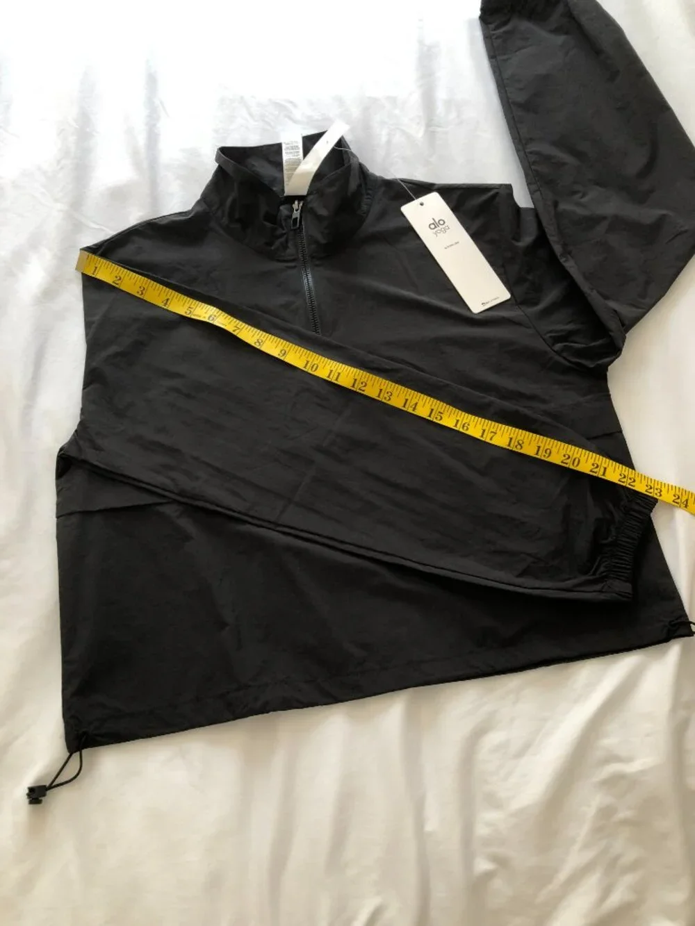 NWT Alo Yoga Cropped Quarter-Zip Neck Pullover Black Size Small